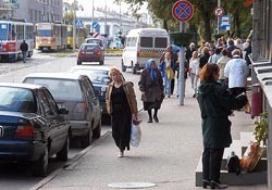 Россияне почувствовали кризис, но всё ещё любят власть больше, чем украинцы 