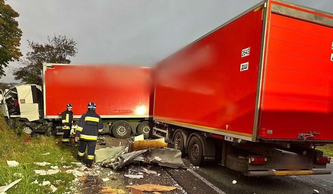 Аварія на львівскій трасі 11 жовтня. Фото: warszawa.eska.pl